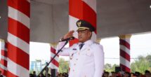 Upacara HUT RI ke-80 di Luwu, Bupati Serahkan Bantuan Rp4,1 M Bibit Pertanian