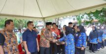 Serahkan SK ke 890 PPPK, Bupati Luwu: Pegawai Pemda Harus Ber-KTP Luwu!